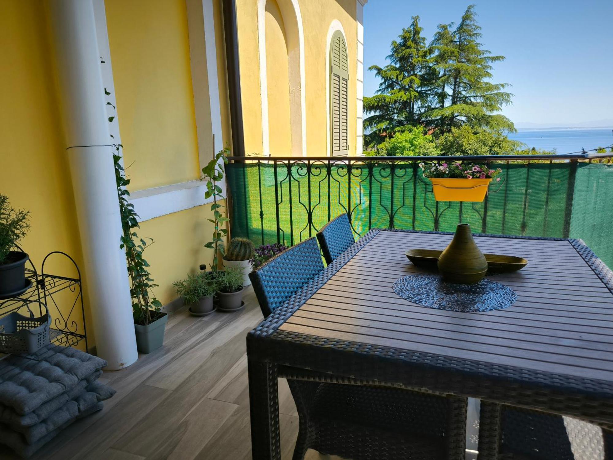 Apartment Matea